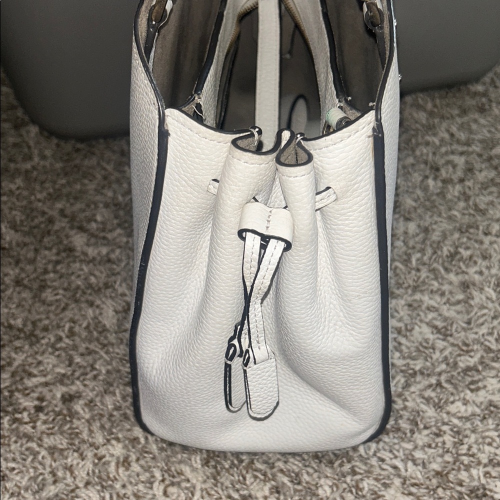 kate spade white pebbled leather satchel handbag - Picture 2 of 7